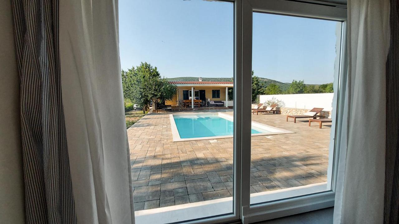 Villa Legacy Krusvar Eksteriør billede