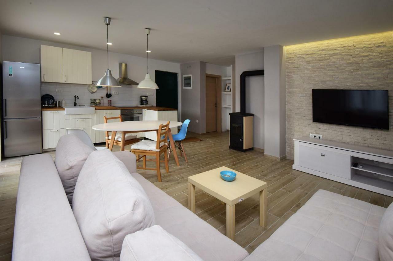 Villa Legacy Krusvar Eksteriør billede